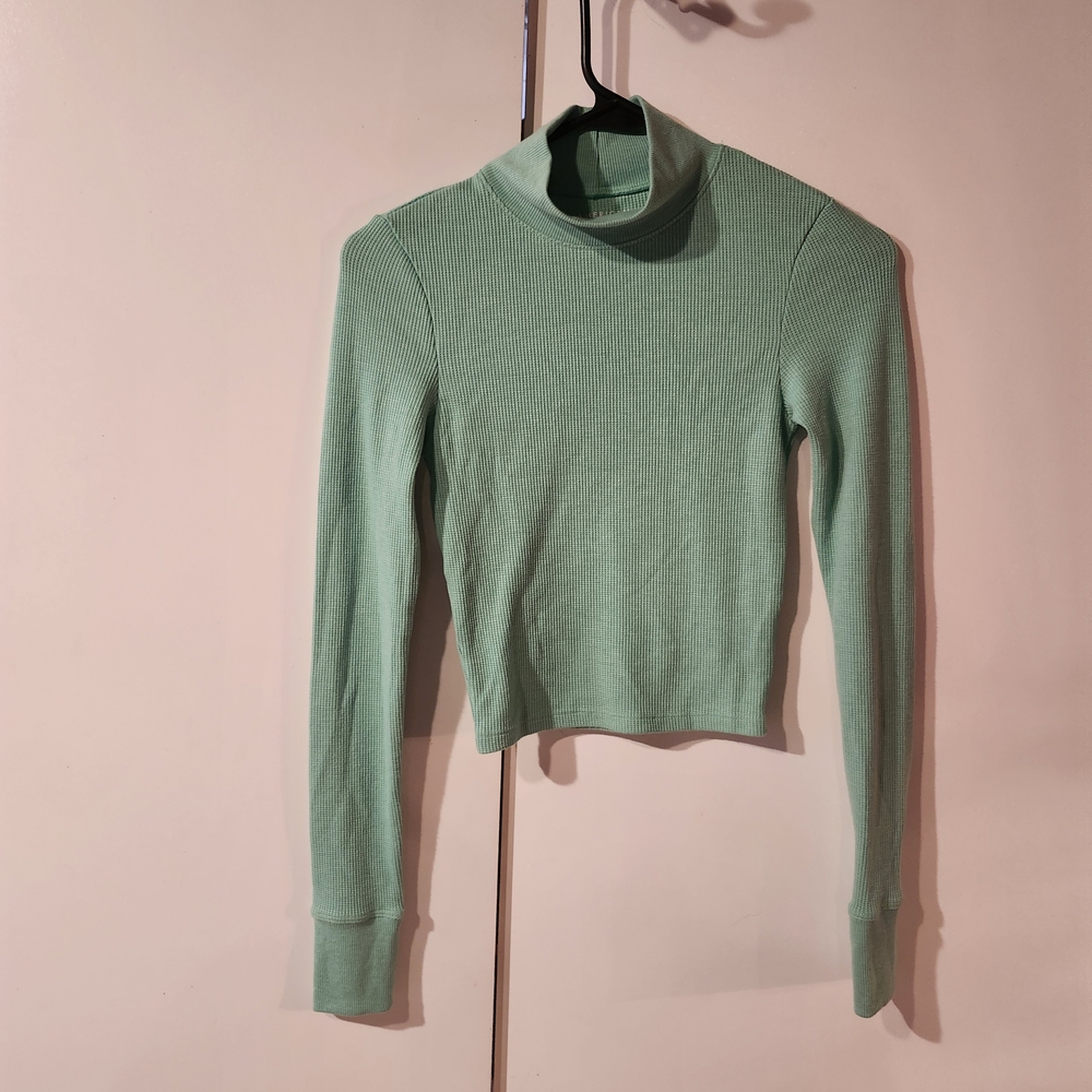 American Eagle Outfitters Green Long Sleeve Top Retro